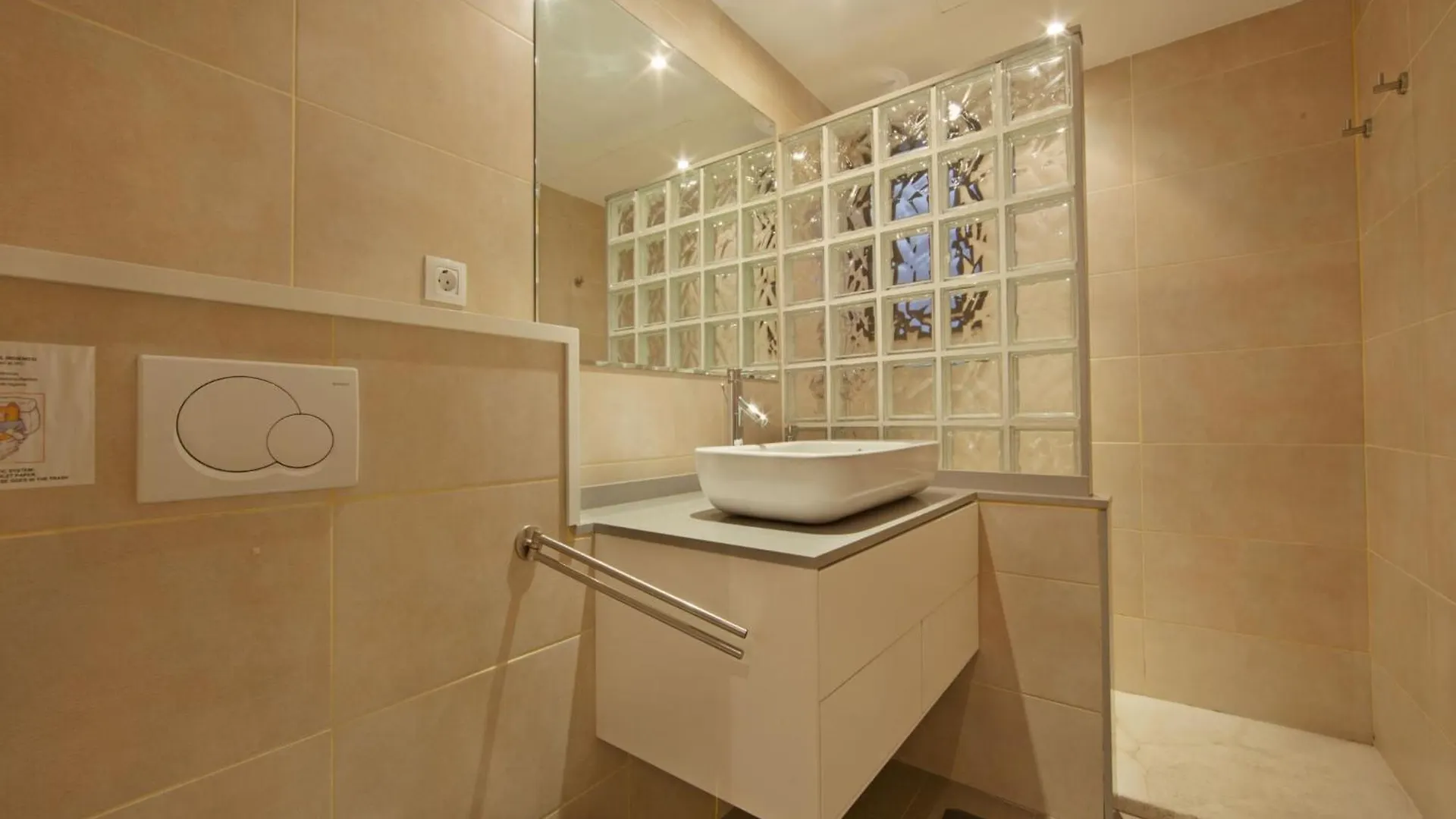Modern Villa Near Costabella Beach Marbella 0*,
