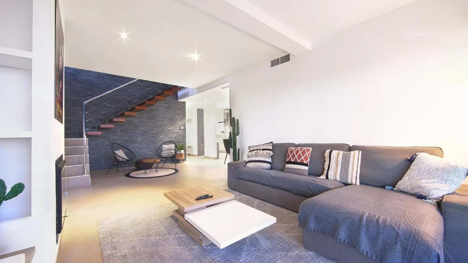 Modern Villa Near Costabella Beach Marbella