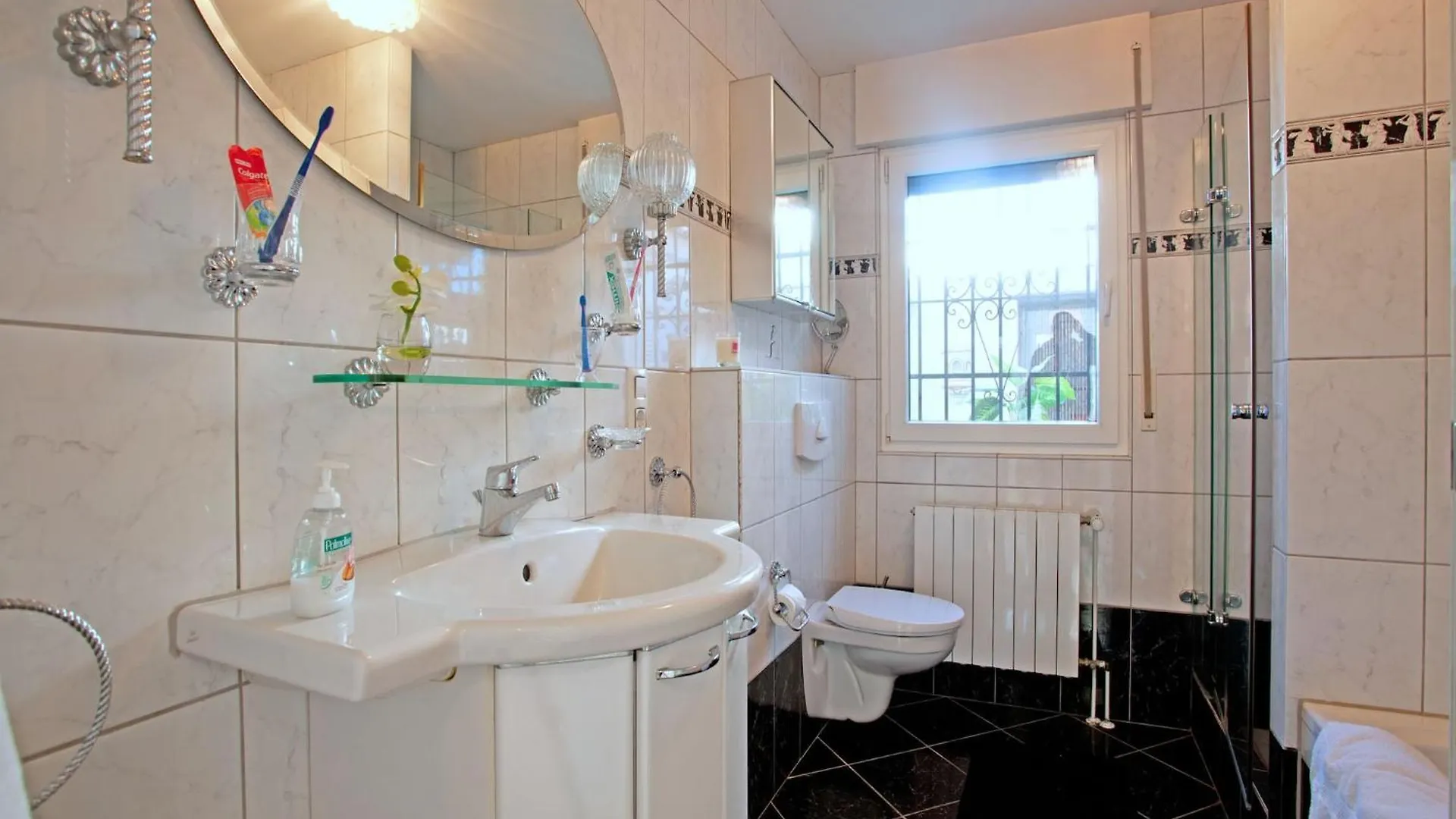 Modern Villa Near Costabella Beach Marbella