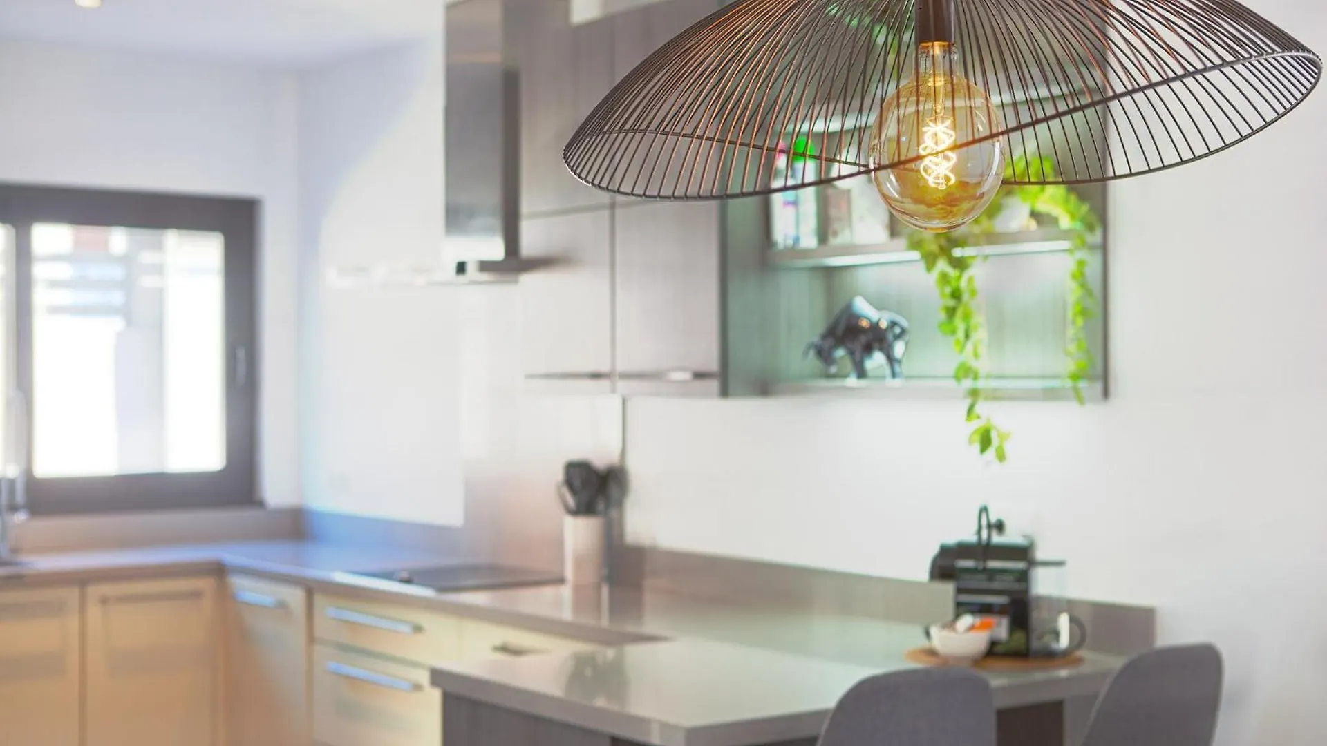 Modern Villa Near Costabella Beach 마르베야 0*,  스페인