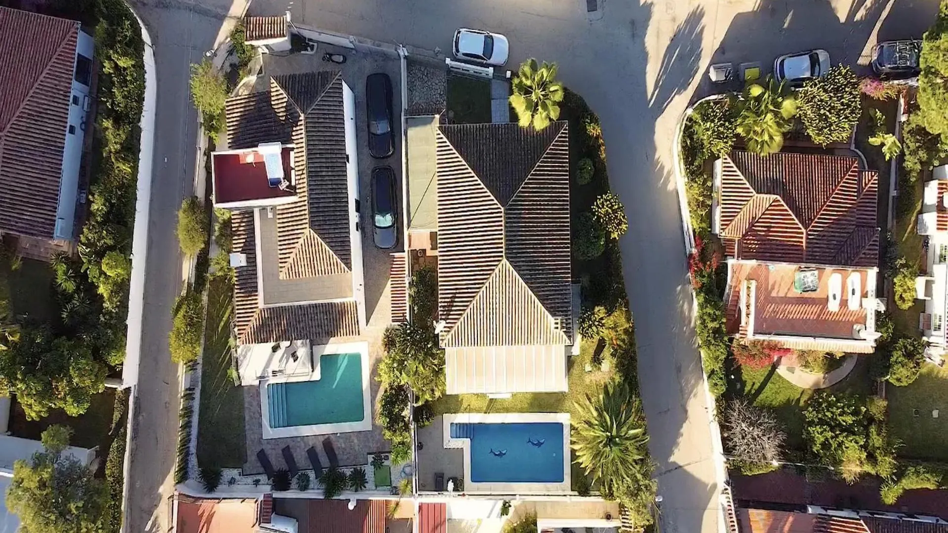 Modern Villa Near Costabella Beach 마르베야